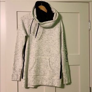 Calvin Klein stylish sweat shirt. never worn